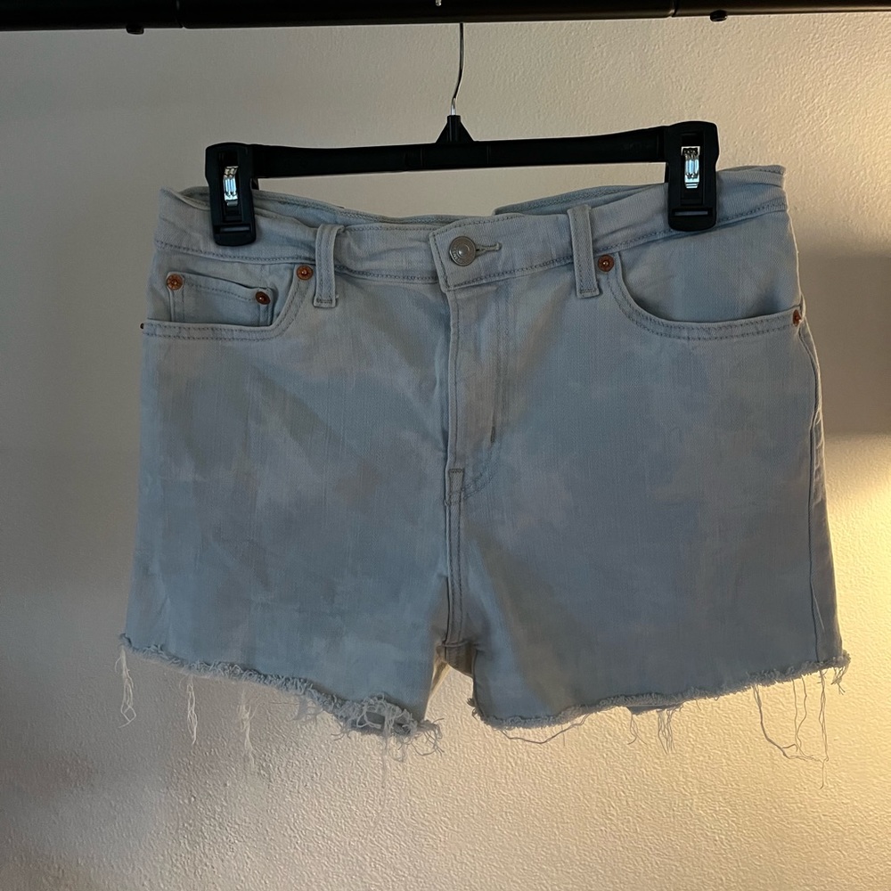 Levi’s High Rise Shorts. Light wash